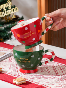 Taza Única Ecológica de Cerámica de 500ML con Asa Agradable y Diseño Clásico para Agua Café en Casa o Camping Regalo Personalizado de Navidad - Product Image 3