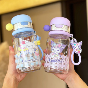 Bouteille d'eau pour enfants Zuo Mu Sanrio 500 ml avec paille pour élèves du primaire, design kawaii, gobelet en plastique, cadeau - Product Image 2