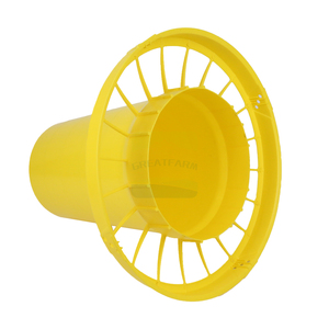 <span class=keywords><strong>Mangeoire</strong></span> à poulet en plastique jaune de 22 L - <span class=keywords><strong>Mangeoire</strong></span> à volailles de conception européenne durable pour les fermes - Product Image 2