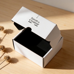 กล่องขนส่งแบบพับได้ รีไซเคิลได้ เป็นมิตรกับสิ่งแวดล้อม ทำจากวัสดุรีไซเคิล รูปทรงสี่เหลี่ยมผืนผ้า ปรับแต่งโลโก้/กราฟิกได้ - Product Image 1