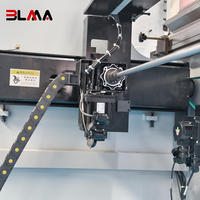 Presse plieuse hydraulique CNC fiable 300T3200, équipement de pliage de tôles de précision pour la fabrication industrielle