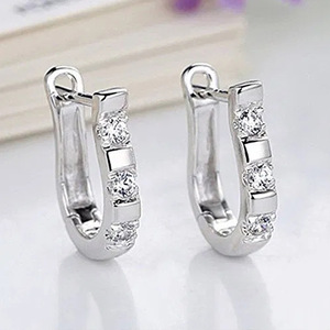 Elegant U Shape Harp Huggie Earrings for Women Geometric Sparkling Ear Cuff Daily Fashion Jewelry - Product Image 1