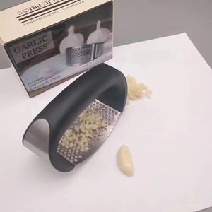 Stainless Steel Garlic Press <strong>Chopper</strong> Garlic Cutting Tool Cutter <strong>Ginger</strong> Crusher Household Kitchen Accessories - Product Image 5