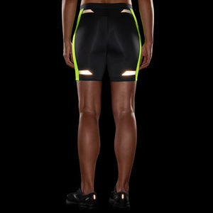 Short de compression pour hommes Short de course d'entraînement de gymnastique avec poches pour téléphone Vêtements de sport athlétiques à séchage rapide - Product Image 3