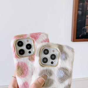 Moda modello di capelli di pavone di peluche custodia per telefono per iPhone 14 Pro Max vendita calda 2025 mani calde - Product Image 5