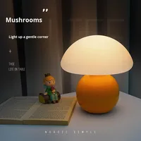 Lampe de Chevet Vintage Haut de Gamme Crème Ins Style Moderne pour Chambre, Lampe de Table Champignon en Céramique Décorative pour Bureau