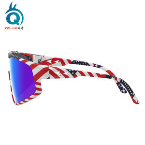 Lunettes de soleil polarisées Xq-H2 pour le cyclisme, motif drapeau américain, légères, coupe-vent, anti-poussière, pour sports de plein air - Product Image 1