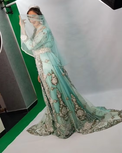 ATIYA LIBAS Élégant Lehenga Choli avec voile Belle broderie lourde Zardozi Acétate Matériel Longueur de plancher pour la fête de mariage - Product Image 3