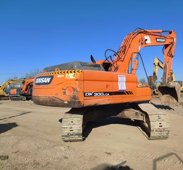 Original 30 TON Used Excavator Doosan DX300LCA Second Hand Doosan Excavator Used Doosan DX300LCA
