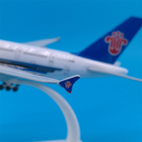 Modèle d'avion Airbus A380 de China Southern Airlines de 18 cm, échelle 1:400, en alliage de zinc, pour collection du Nouvel An
