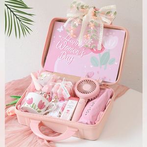 Recuerdos de Boda de Acero Inoxidable Ecológicos y de Lujo de Nuevo Estilo para Invitados, Caja de Regalo Tipo Maleta de Color Rosa, el Mejor Set de Regalo para Niñas - Product Image 4