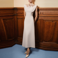 Robe longue sans manches pour femme, style débardeur, ornée de fleurs 3D et de perles, coupe ajustée