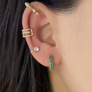 Modernos Pendientes de Aro de Latón Chapado en Oro con Cristal Verde en Canal para Mujer, Joyería para Fiestas - Product Image 6