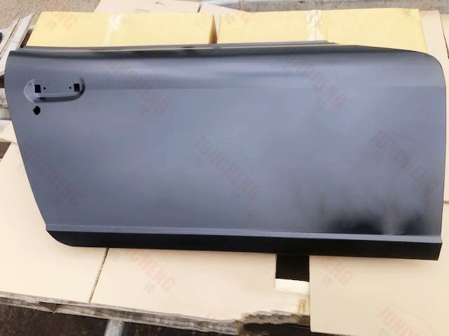 Datsun 240Z Car Front Door - High Quality OEM Parts