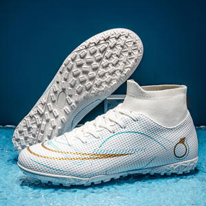 Chaussures <span class=keywords><strong>de</strong></span> <span class=keywords><strong>football</strong></span> à tige haute pour compétition professionnelle, en cuir synthétique, durables pour l'entraînement - Product Image 1