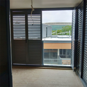 Volets intérieurs en aluminium TOMA, modernes, verticaux, réglables, à battants, pour hôtels - Product Image 5