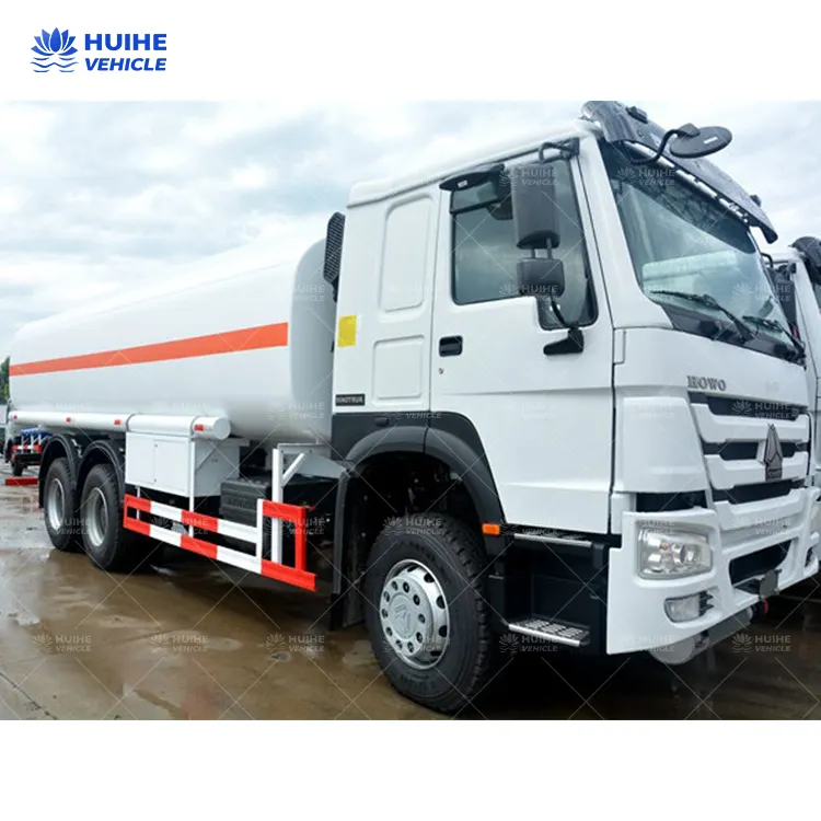 Cheap Price Second Hand Sinotruck Howo Used 20000L Good Quality Fule Tank Truck for Hot Sale