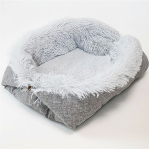 Cama Redonda de Felpa para Gatos con Diseño de Rayas, Tapete Cálido de Doble Uso para Gatos, Perros y Reptiles Pequeños, Personalizable OEM - Product Image 4