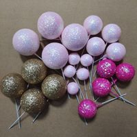 Lot de 20 boules en mousse scintillantes de 2-4 cm pour décorations de gâteaux de Noël, de mariages et d'anniversaires
