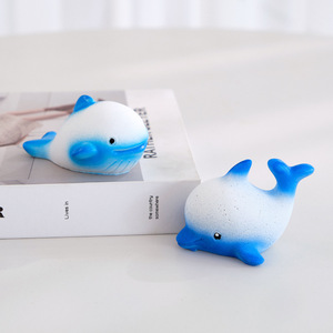 Figurita de delfín de resina, mini adorno para decoración de acuario, estilo suave, decoración de animales mediterráneos - Product Image 1