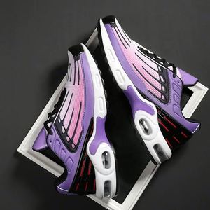 Chaussures de marche décontractées tendance 2025 de créateur de mode, personnalisables avec logo, qualité supérieure, diverses séries - Product Image 3