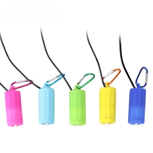 Hot Verkopen <span class=keywords><strong>Aquarium</strong></span> Zuurstof Lucht <span class=keywords><strong>Aquarium</strong></span> Usb Stille Luchtcompressor Beluchter Draagbare Mini Kleine Oxygenator <span class=keywords><strong>Aquarium</strong></span> Accessoires - Product Image 2