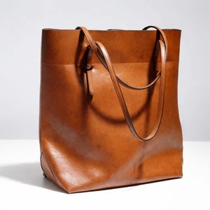 Top Quality Genuine Leather Ladies Handbag with Multiple Compartments for Daily Office and Travel Use Available For Sale - Product Image 2