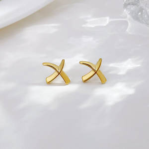 Últimos pendientes de tuerca geométricos coloridos goteo versátil diseño delicado joyería de oreja de Metal para mujeres accesorios de vacaciones en la playa - Product Image 2