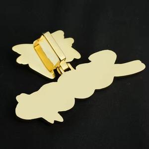 Colgante de moissanita personalizado estilo hip hop para hombre, diseño con letra y nombre personalizados, plata de ley 925 chapada en oro, joyería de lujo. - Product Image 3