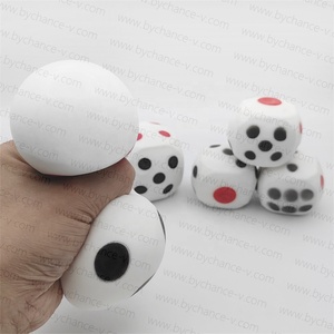 Juguete popular, bola antiestrés, juego de dados blandos de gran tamaño, juguete Jumbo, dados suaves para apretar, mordazas de fiesta, juguete, pequeño regalo para obsequios de <span class=keywords><strong>casino</strong></span> - Product Image 3