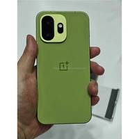 Smartphone One Plus 15T avec appareil photo 50MP, charge rapide 100W, écran OLED 6,32 pouces 2K 165Hz, batterie 7500mAh, processeur 8 Elite Gen 5 5G