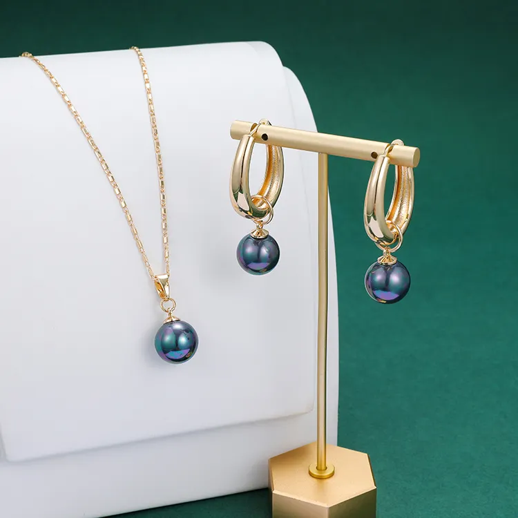 Commercio all'ingrosso stabilito della collana dell'orecchino della perla placcata oro 18 carati della collana della perla dei gioielli hawaiani