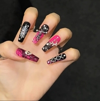 Ongles artificiels à presser faits main de haute qualité, style gothique punk sombre, avec chaîne métallique, pour manucure.
