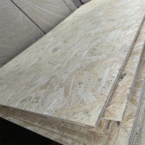 Matériaux en pin ou en peuplier imperméables à prix avantageux, OSB3 <span class=keywords><strong>OSB4</strong></span> pour la construction de murs de maison - Product Image 5