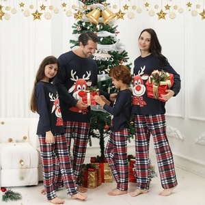 Pijamas de Natal para Família, Conjuntos Personalizados para Pais e Filhos em Algodão com Estampa, Manga Longa, Roupas Confortáveis e Respiráveis para o Natal - Product Image 5
