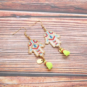 MI-E180067 Moyamiya Longue Miyuki Paume Accessoires Plage Femmes Main Perles de Riz Du Diable Yeux Dames Boucles D'oreilles - Product Image 4