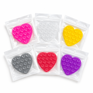 Soporte de ventosa para teléfono con diseño de corazón de doble cara y espejo para ducha - Product Image 1