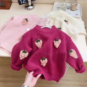 Maglione a girocollo da bambina stereoscopico alla moda invernale 2023 maglione lavorato a maglia allentato stile straniero
