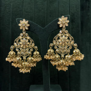 Pendientes colgantes de moda Royal Kundan para uso nupcial - Product Image 1