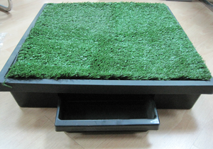 Banheiro de cachorro de alta qualidade com grama, fácil de usar, tanto ao ar livre ou dentro - Product Image 4