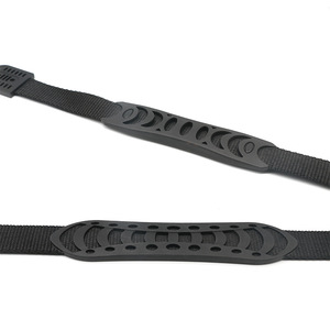 Poignées de sac à outils en sangle de 146 mm et 130 mm, accessoires durables en plastique pour sacs, options de couleur noire personnalisées - Product Image 3
