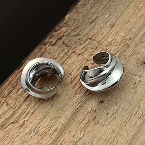 Boucles d'oreilles manchette larges irrégulières VAF Boucles d'oreilles manchette en acier inoxydable exagéré de style froid sans <span class=keywords><strong>piercing</strong></span> d'<span class=keywords><strong>oreille</strong></span> - Product Image 4