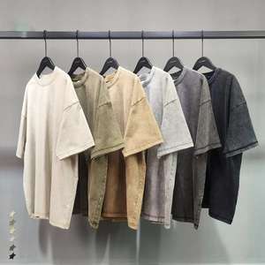 T-Shirt Oversize Pesante TopSeller, Magliette in Cotone Spesso con Lavaggio Acido per Uomo, Personalizzabili Vintage in Bulk 230Gsm - Product Image 4