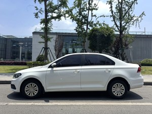 Voiture <span class=keywords><strong>d</strong></span>'<span class=keywords><strong>occasion</strong></span> en bon état Volkswagen <span class=keywords><strong>Santana</strong></span> 1.6L Essence Manuelle Berline Conduite à Gauche 5 Vitesses Coffre Spacieux Véhicule <span class=keywords><strong>d</strong></span>'<span class=keywords><strong>occasion</strong></span> fiable - Product Image 4