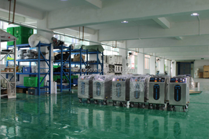 Mini machine portative <span class=keywords><strong>de</strong></span> sablage <span class=keywords><strong>de</strong></span> glace sèche pour le <span class=keywords><strong>nettoyage</strong></span> <span class=keywords><strong>de</strong></span> moteur <span class=keywords><strong>de</strong></span> <span class=keywords><strong>voiture</strong></span> - Product Image 6