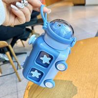 Bouteille d'eau en plastique fantaisie et créative pour enfant, motif dessin animé, 700 ml, sans BPA, anti-fuite, réutilisable, avec paille et couvercle