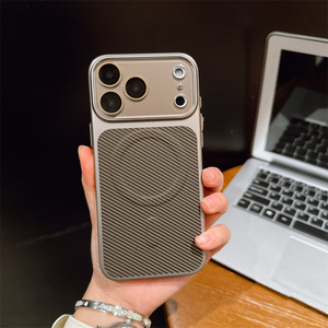 Funda de Fibra de Carbono Original Convertida para iPhone 17 Air 16 15 14 Pro Max con Protección de Lente de Cámara y Cubierta Trasera de PC - Product Image 2