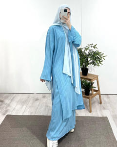 Ensemble 2 pièces à rayures plissées Vêtements islamiques pour femmes Abaya modeste Loose Split Side Tunics Oversize Skirts <span class=keywords><strong>Baju</strong></span> <span class=keywords><strong>Kurung</strong></span> - Product Image 2