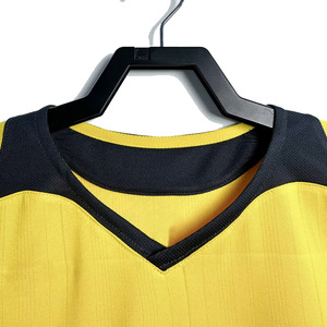 เครื่องแบบฟุตบอลฤดูร้อนเสื้อฟุตบอลแขนสั้นย้อนยุค2005/06ออกไปชุดเครื่องแบบการแข่งขันสโมสรยุโรป Ronaldinho - Product Image 4