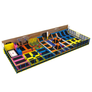 Parc de trampolines rectangulaire de grande taille pour intérieur et extérieur, avec fosse à mousse et zone de saut bungee fitness - Product Image 5